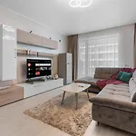 Saint George Apartment